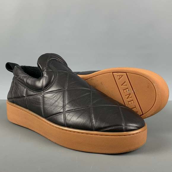 BOTTEGA VENETA The QUILT Black Quilted Leather Slide Loafers - Picture 5 of 7